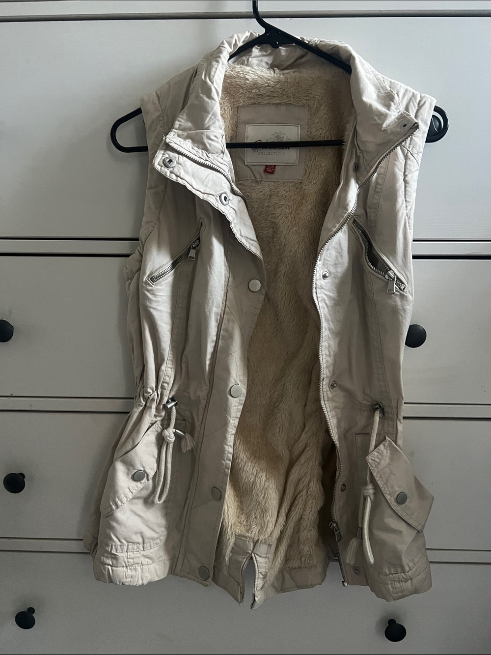 Plush-Lined Cream Utility Vest with Hood